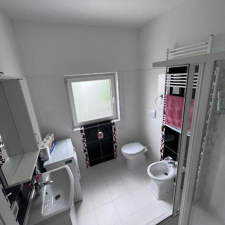 Nesta Apartament Appartement Fălticeni Buitenkant foto